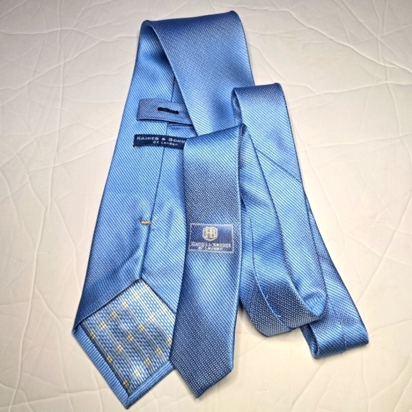 Haines & Bonner of London 100% Silk Tie - Picture 1 of 7